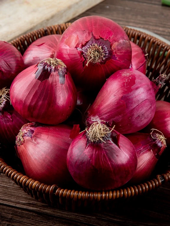 Onions are one of the most widely consumed vegetables worldwide and are an essential ingredient in a variety of cuisines.